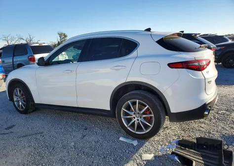 2019 Alfa Romeo Stelvio Ti z USA, uszkodzony, nr VIN ZASPAKBN4K7C33431